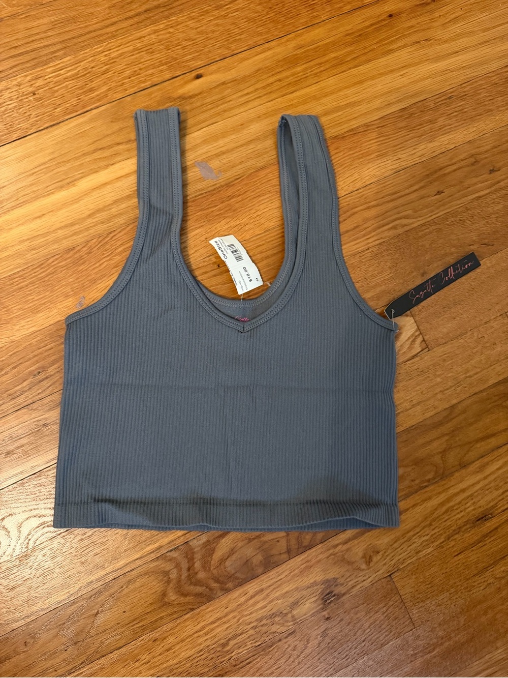 Ribbed V-Neck Crop Tank Top - Gray one size fits all NWT